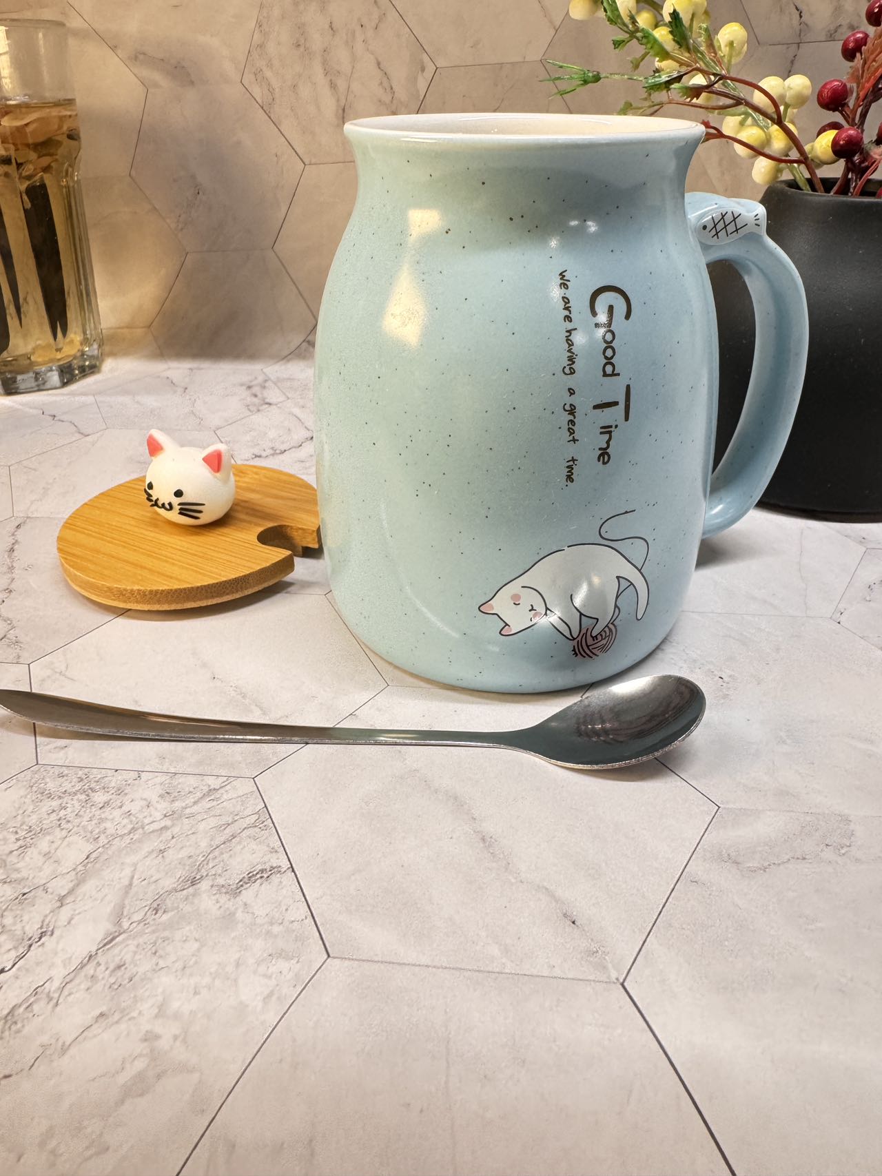 Japanese Cute Cat Mug with lid and spoon